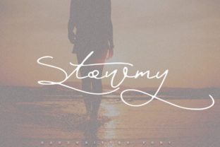 Stowmy: A Elegant Handwritten Font